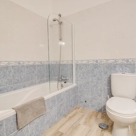 Welcoming Oasis 500m Ac Wi-fi Pool Balcony 알부페이라