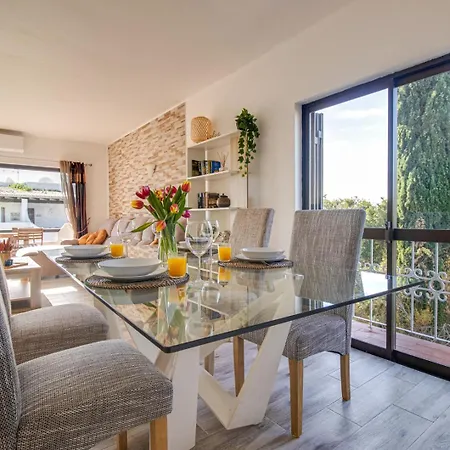 Welcoming Oasis 500m Ac Wi-fi Pool Balcony Appartement