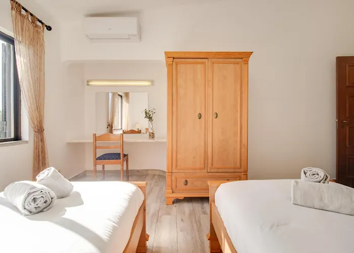 Welcoming Oasis 500m Ac Wi-fi Pool Balcony Διαμέρισμα