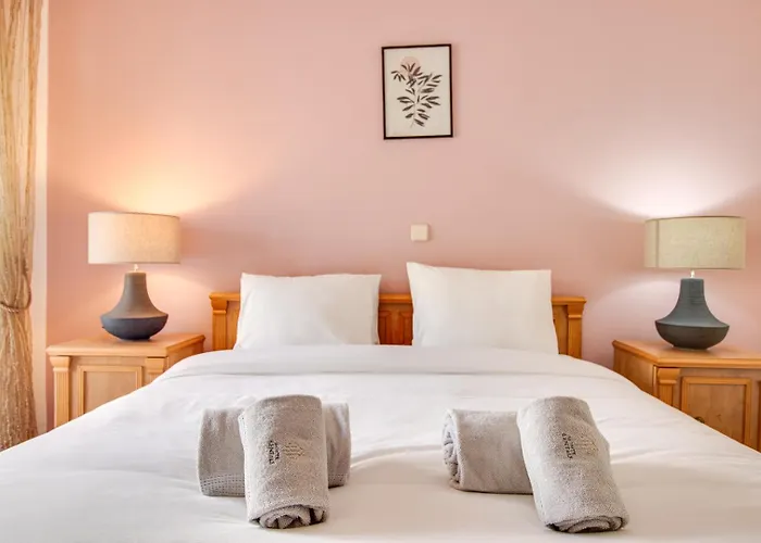 Διαμέρισμα Welcoming Oasis 500m Ac Wi-fi Pool Balcony Αλμπουφέιρα