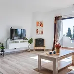 Welcoming Oasis 500m Ac Wi-fi Pool Balcony Apartmán Albufeira
