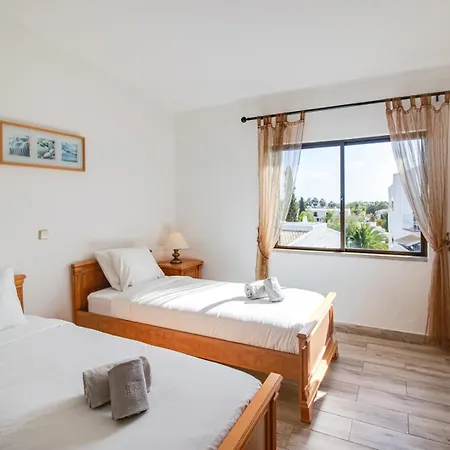 Welcoming Oasis 500m Ac Wi-fi Pool Balcony Apartamento