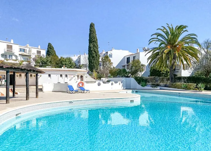 Apartamento Welcoming Oasis 500m Ac Wi-fi Pool Balcony