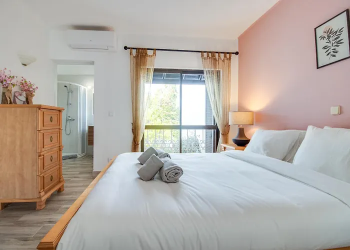 Welcoming Oasis 500m Ac Wi-fi Pool Balcony * Albufeira