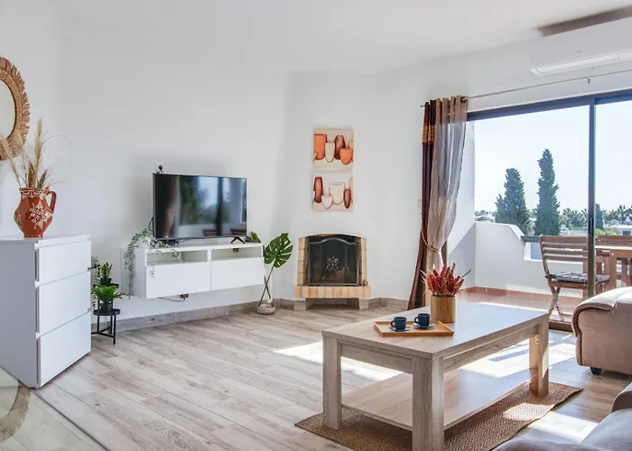 Welcoming Oasis 500m Ac Wi-fi Pool Balcony Apartamento Albufeira