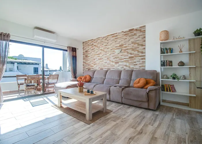 Welcoming Oasis 500m Ac Wi-fi Pool Balcony Albufeira
