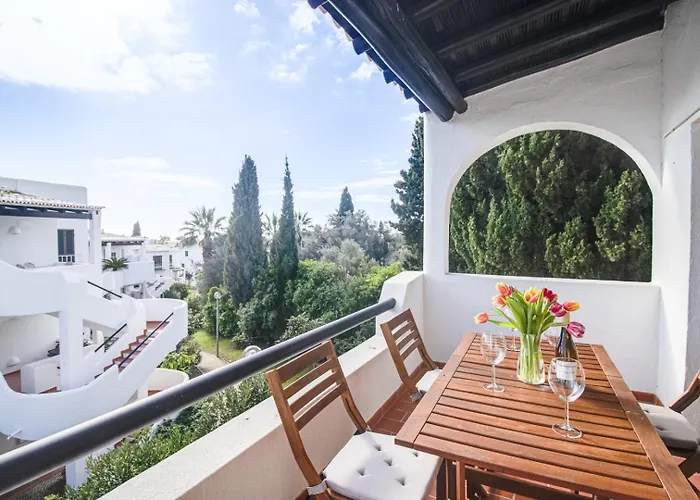 Apartamento Welcoming Oasis 500m Ac Wi-fi Pool Balcony