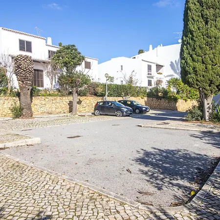 Welcoming Oasis 500m Ac Wi-fi Pool Balcony Apartment *